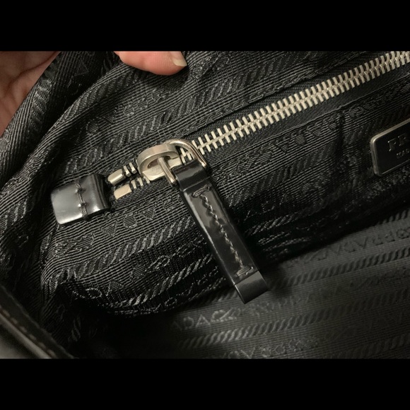 *** PRADA HOBO *** - Picture 7 of 12